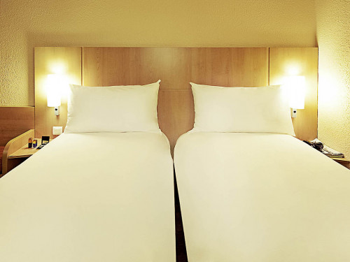 IBIS OVIEDO HAB DBTW2.jpg